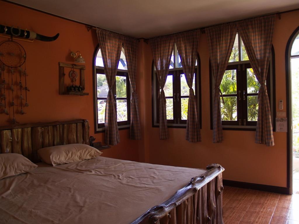 Cowboy Farm Resort Pattaya Ban Huai Yai Екстериор снимка