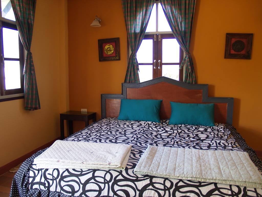 Cowboy Farm Resort Pattaya Ban Huai Yai Екстериор снимка