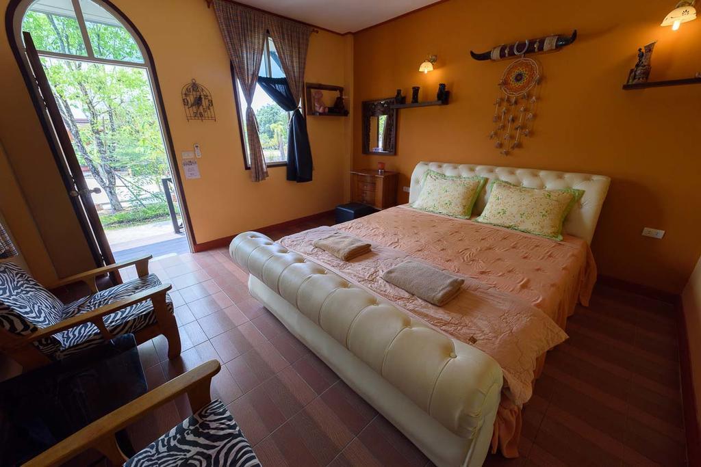 Cowboy Farm Resort Pattaya Ban Huai Yai Екстериор снимка
